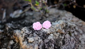 Rose Stud Earrings - Light Pink